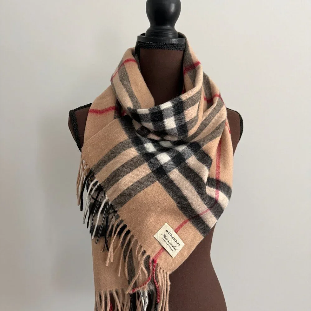 NWT Unisex Burberry Iconic Cashmere Scarf - Picture 4 of 13